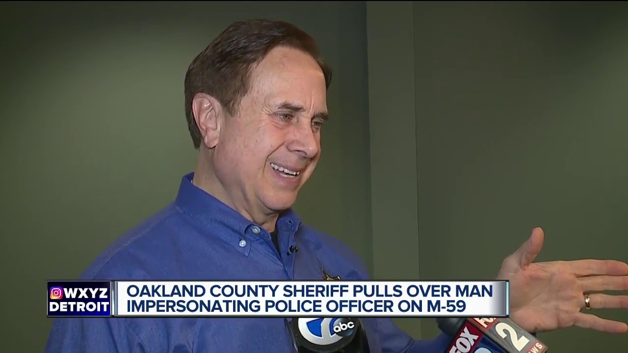 Oakland County Sheriff Michael Bouchard pulls over man impersonating police officer