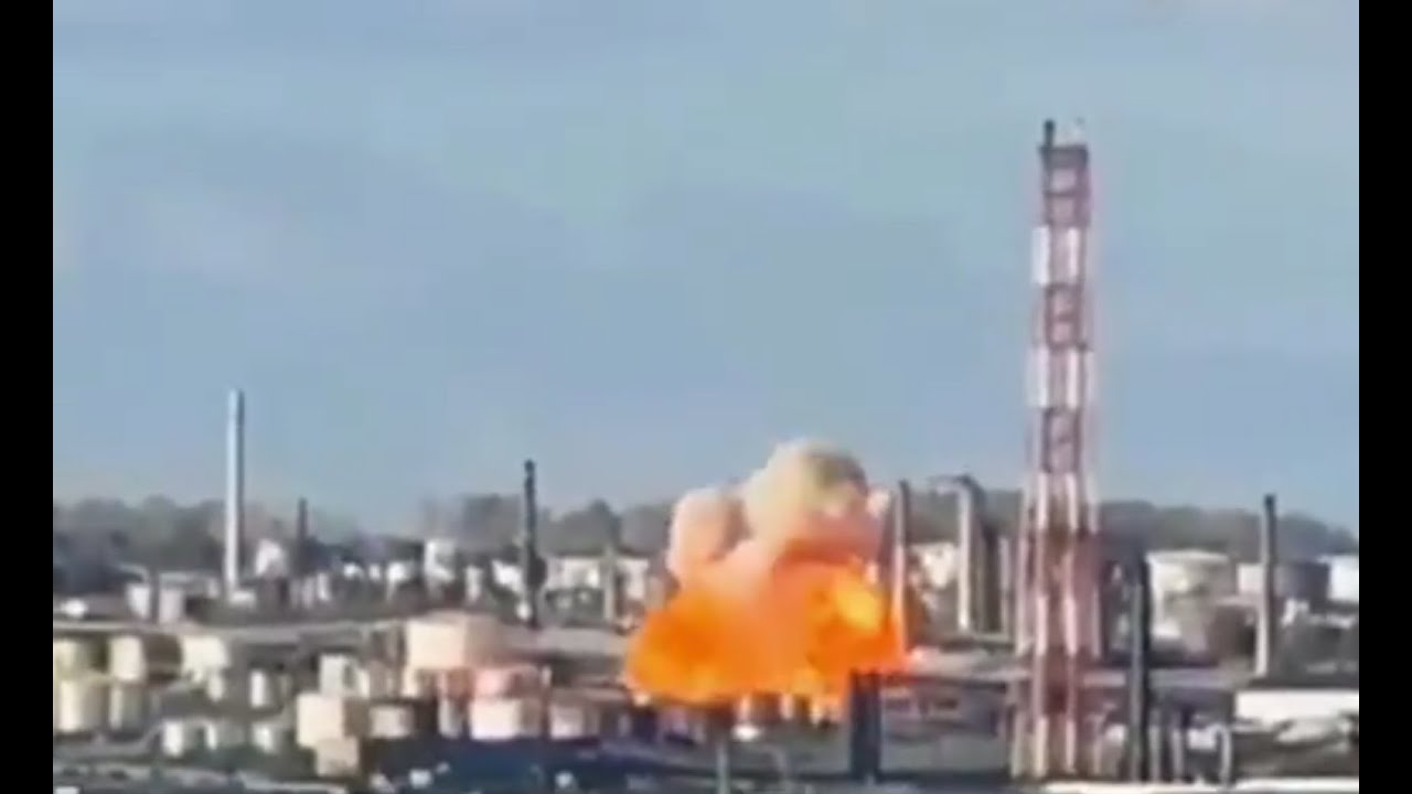 Big Long-Range Drone Strike on Novo-Ufa Refinery! 1,400km From Ukraine!