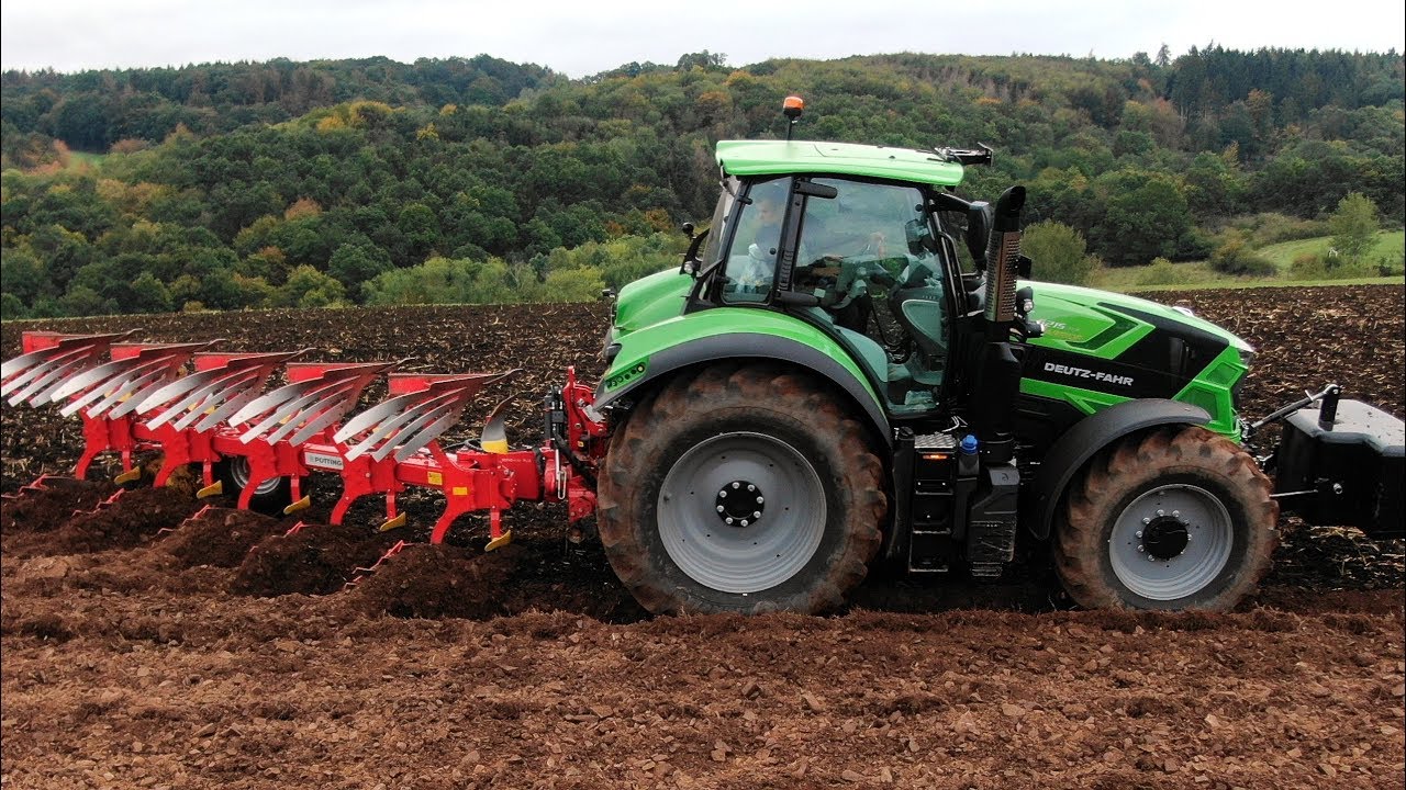 Vorführung Deutz Fahr 6215 TTV Warrior mit Pöttinger Servo 45M plus