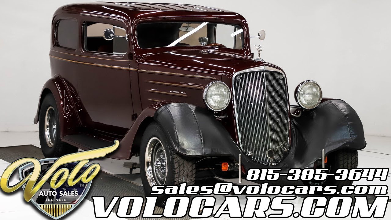 1935 Chevrolet Custom for sale at Volo Auto Museum (V20442)