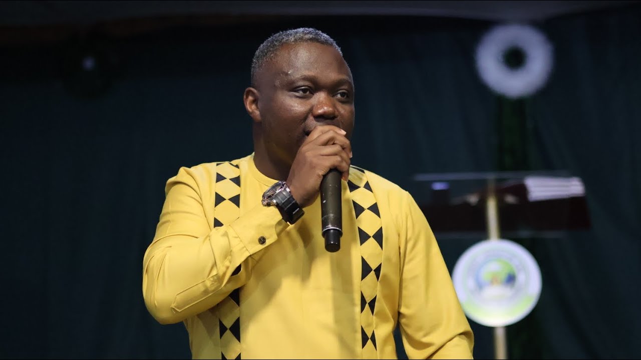 Understanding the Inspiring Light of Thanksgiving | A Powerful Thanksgiving Service Message