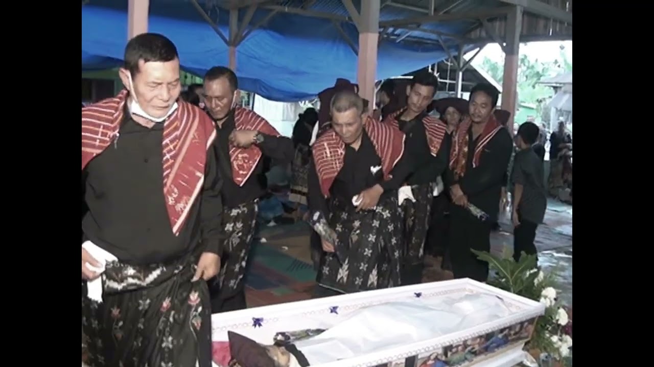 Acara Adat Meninggalnya Nenek Karo bagian 1