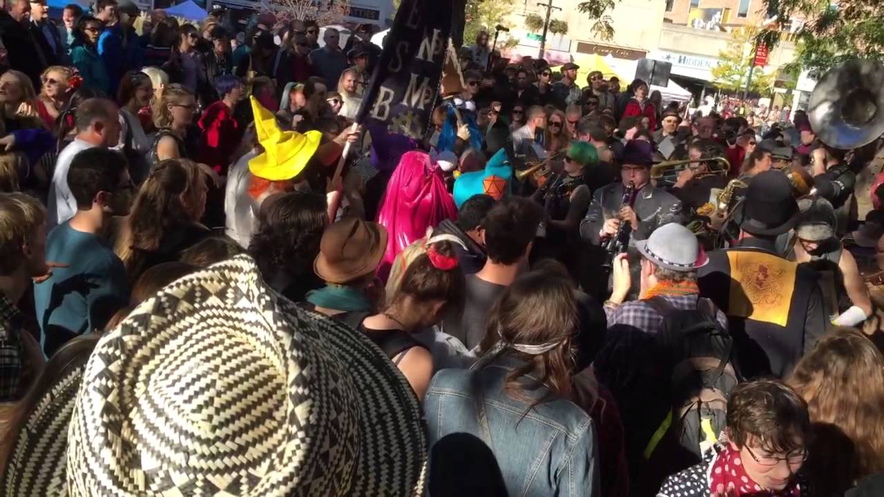 Emperor Norton's Stationary Marching Band: No Me Sa Sa, Jaan Pehechan Ho