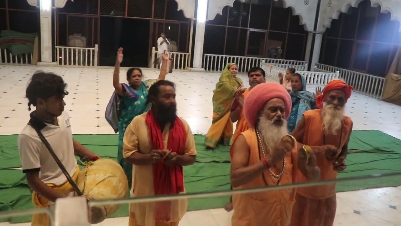 \ramanreti ashram\11.09.2025 shayan stuti sri raman bihariji