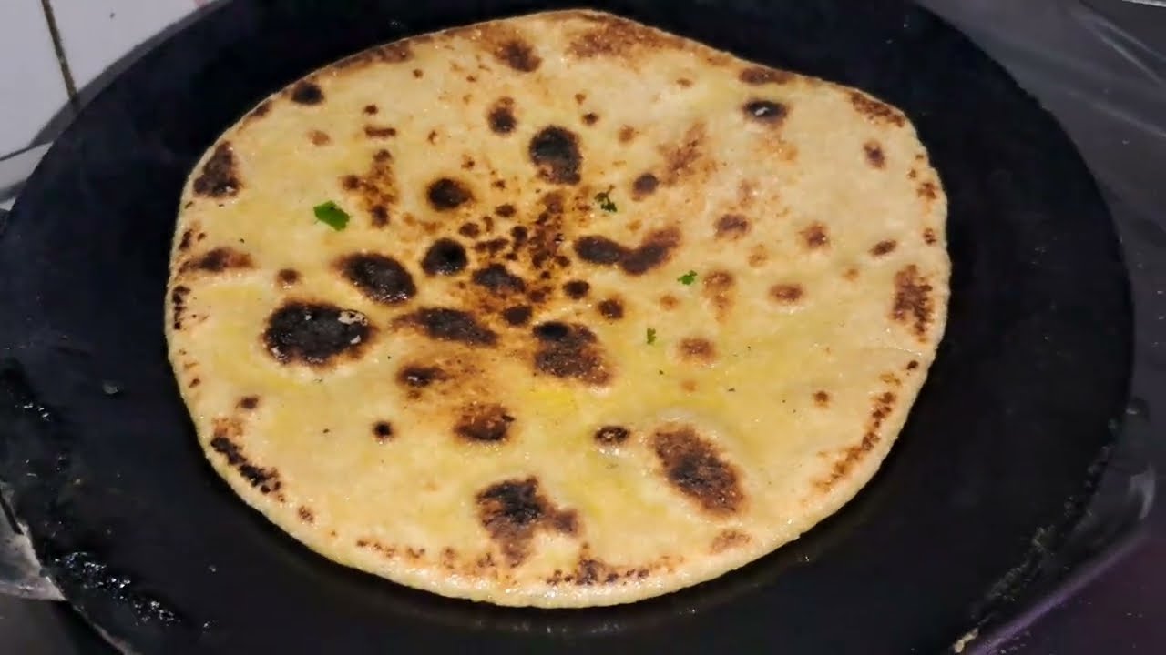 मूली का पराठा #short #foodvlog #recipe #viralvideo #indianfood #cooking  @Matashakuntalakirasoi50 