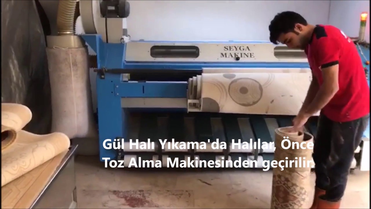 Gül Halı Yıkama'da Halı Toz Alma İşlemi