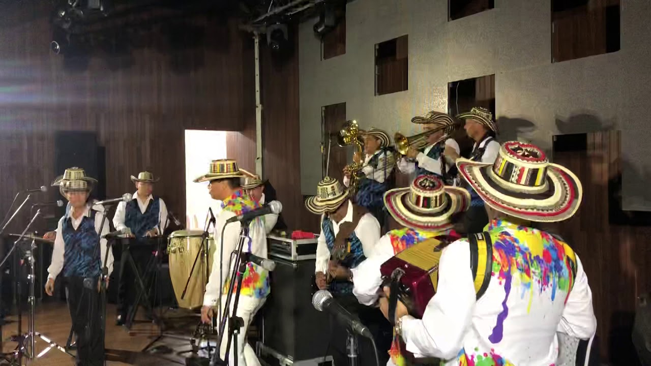 La cumbiamberita Los Corraleros de Majagual