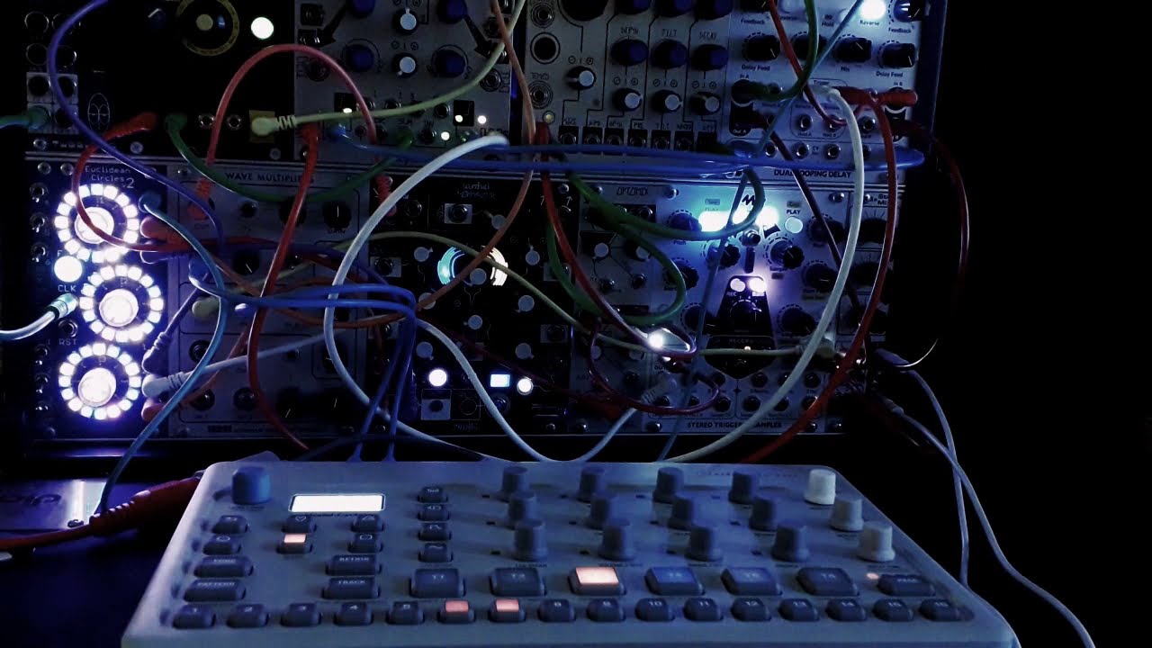 "1%" (Elektron Model:Cycles through Eurorack. Generative Ambient)