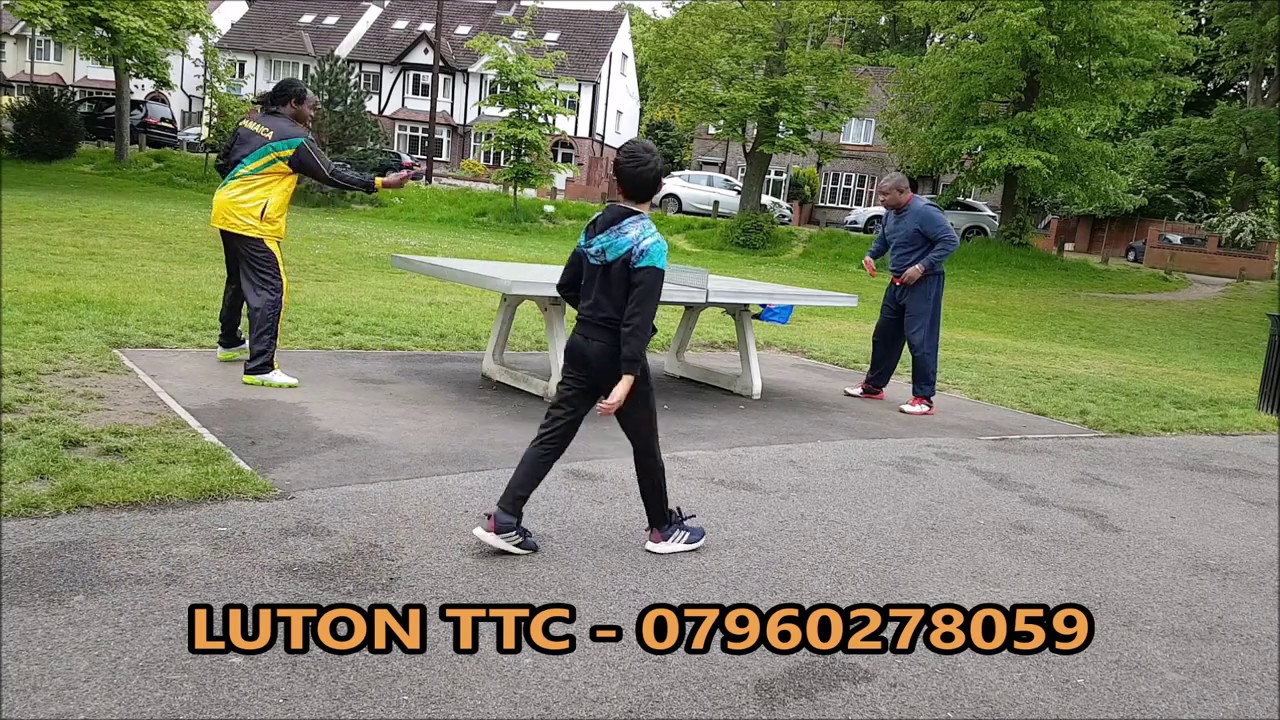 Adding some colours to table tennis at Wardown Park. (Social Distancing) - Sun 3rd May 2020 (RAW)