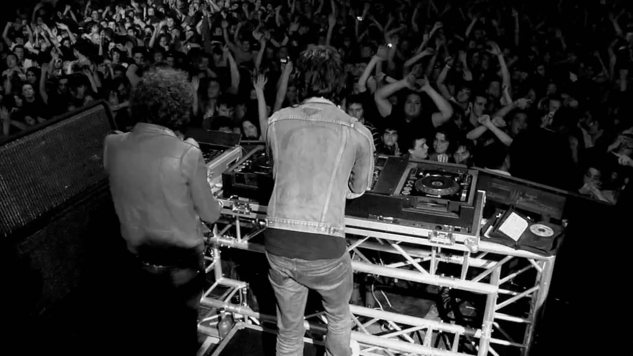 Justice 2 minutes 2 Midnight LIVE/  Non, merde alhors, no !