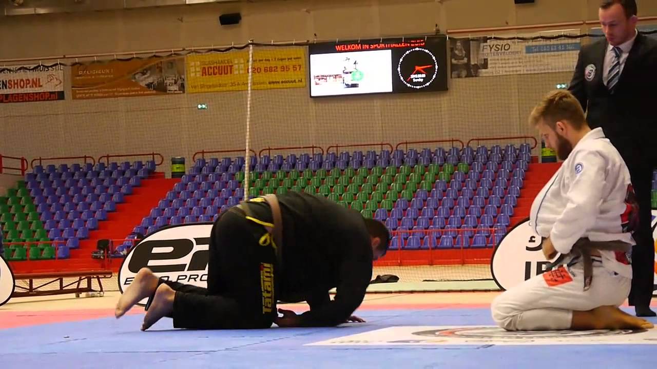 Adam MEGATRON Wardziński vs Camil Moldoveanu 1/2 FINAL  WORLD PRO HOLLAND TRIALS