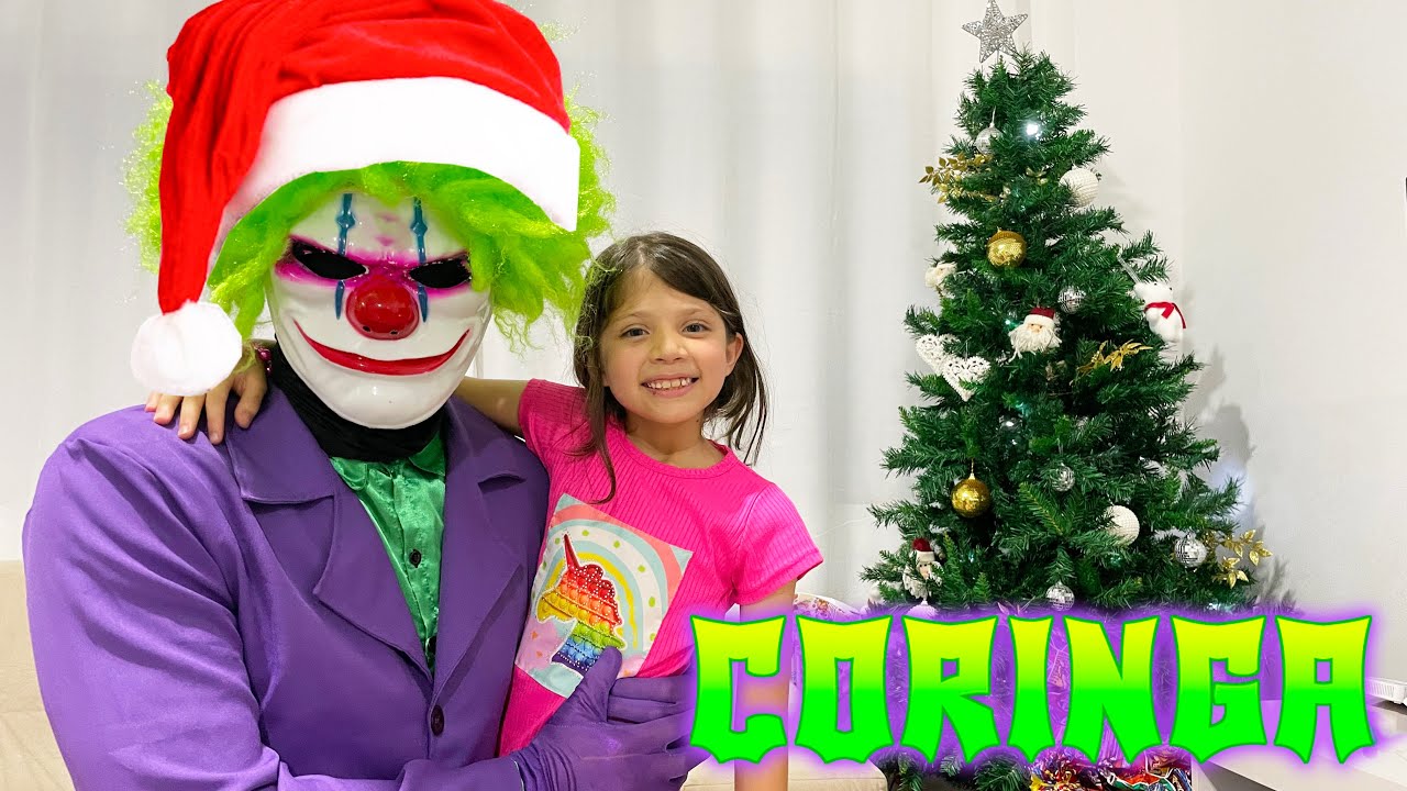 ★ O CORINGA FICOU BOM? ELE INVADIU NOSSA CASA PARA NOS ENTREGAR UM PRESENTE DE NATAL ★ MASUDINHA ★