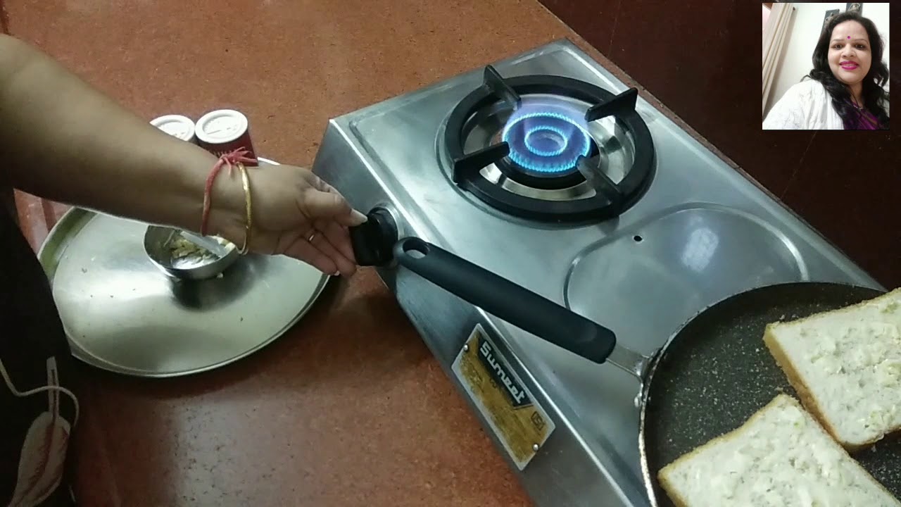 Garlic bread in desi style.