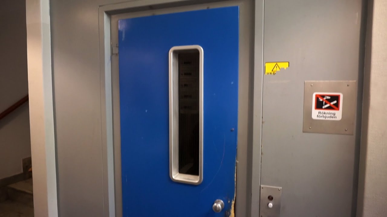 AMAZING! original 1959 ASEA fast 2-speed traction elevator @ Sorterargatan 2, Stockholm, Sweden