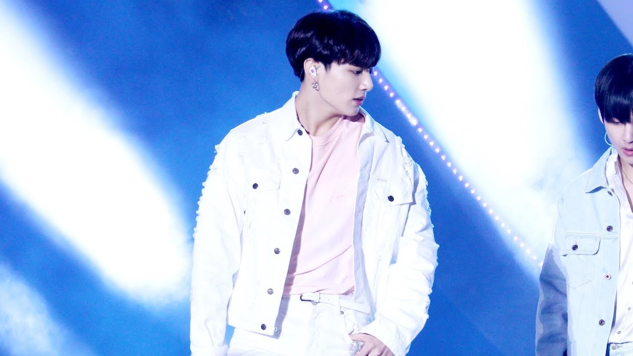 190428 작은 것들을 위한 시 (Boy With Luv) - 방탄소년단 정국 직캠 / BTS JUNGKOOK FOCUS FANCAM @광주 슈퍼콘서트
