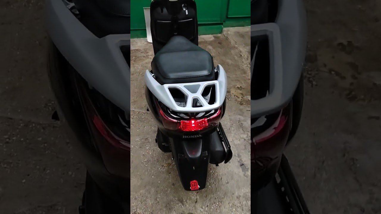 Honda Lead 110 №(32)