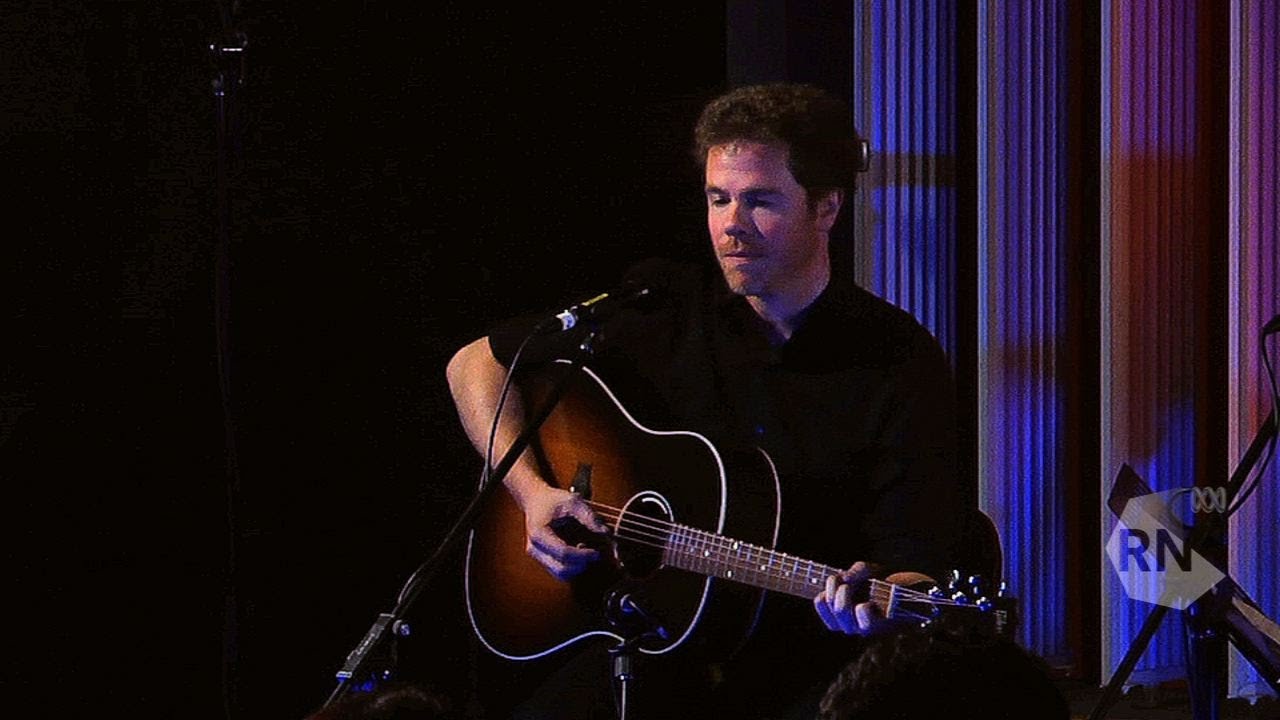 Josh Ritter: 'Folk Bloodbath' - Live Music @ RN