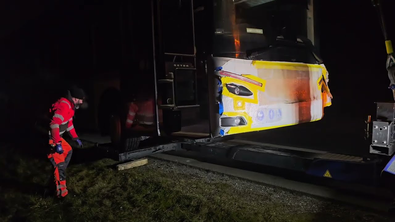 SETRA самостоятельно никак, только на эвакуатор.