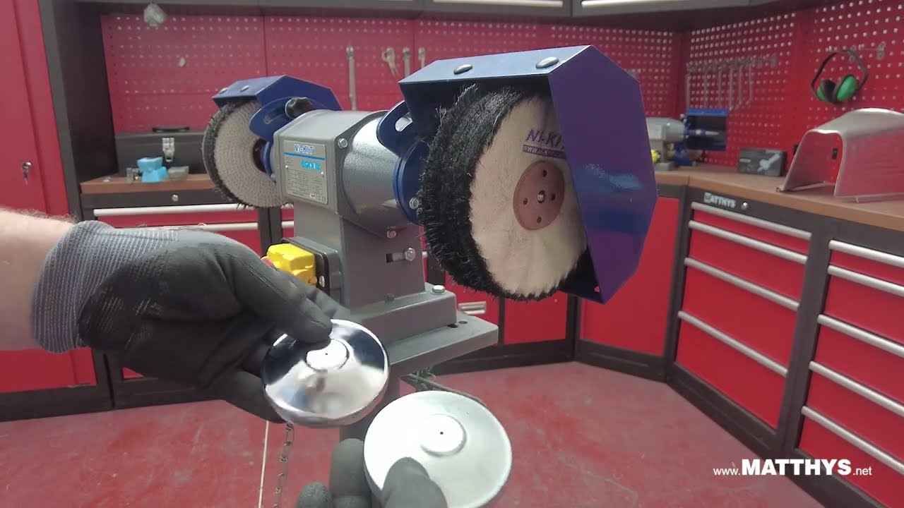 Metalen tankdop polijsten