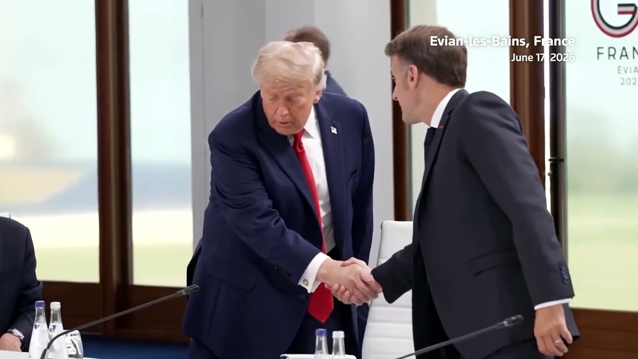 &laquo;Я здесь босс&raquo;, &mdash; пошутил Трамп, садясь за стол G7