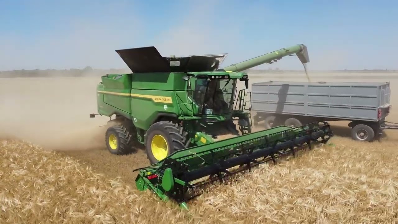 Nyári Aratások 2025 | Summer Harvest | John Deere | Claas