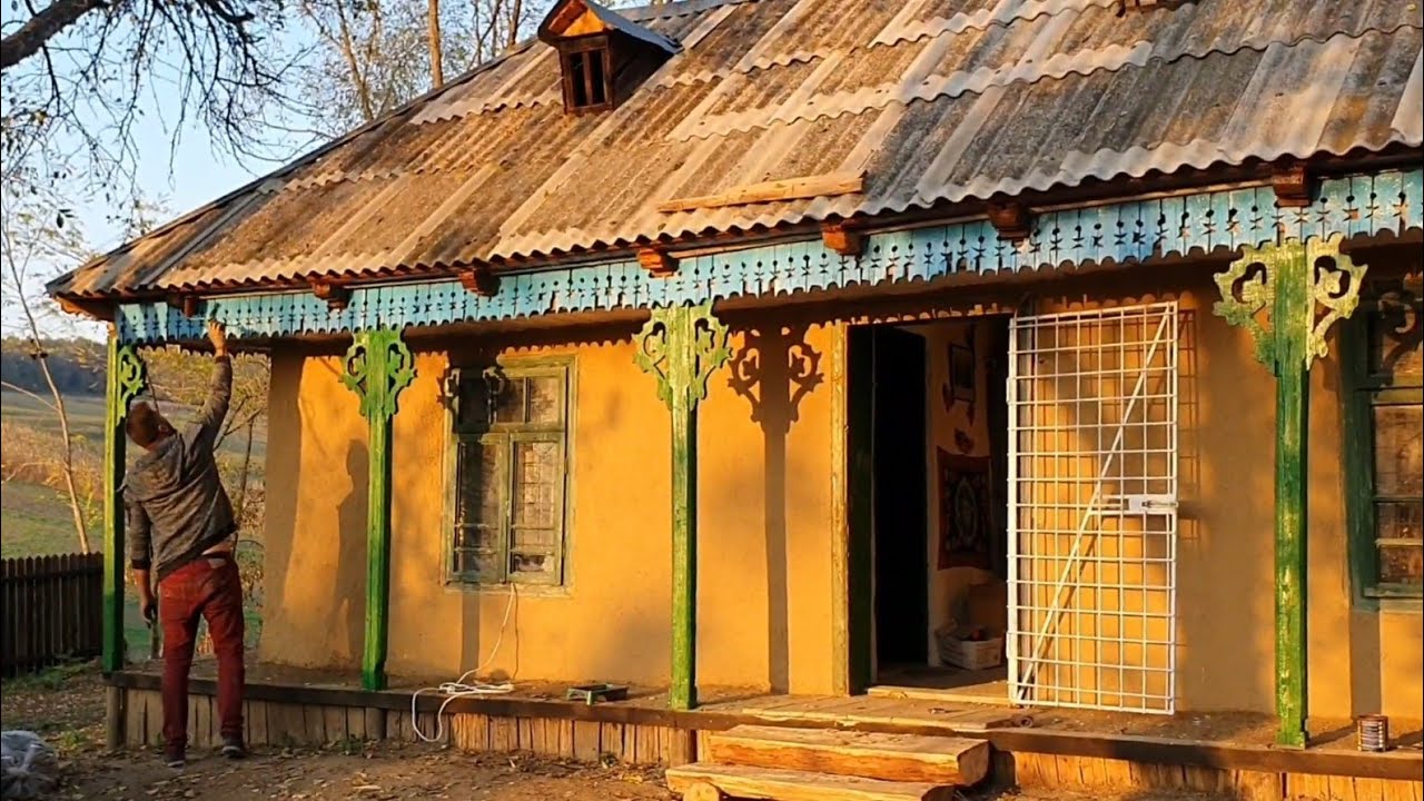 Vopsim deregi florile si tavanul Cornel pregătește fasole cu adidași! Ziua 70 la căsuța din pădure!