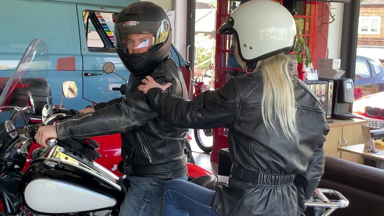 American Motorcycle Experience - How to be a Pillion Rider