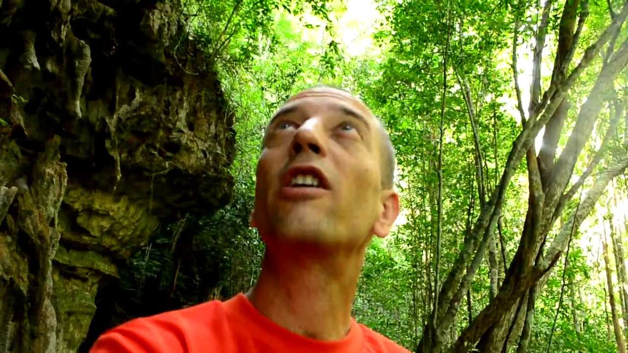 Krabi, Thailand - What to DO? Hidden Buddhist Temple #2