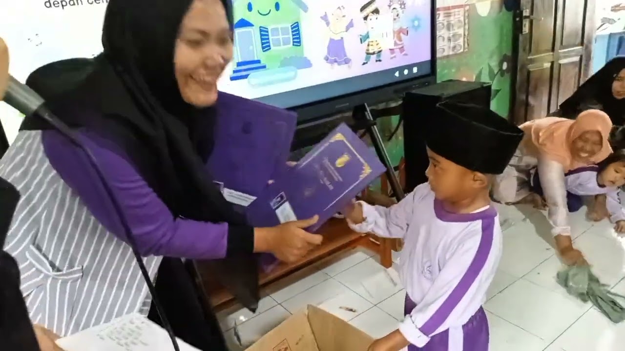 Pembagian raport semester 1 tahun ajaran 2025-2026 KB&TK Subulussalam 