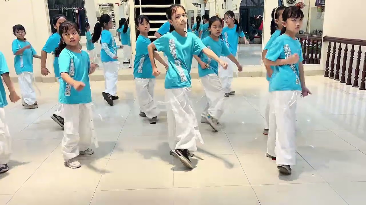 WE GO UP | BABY MONSTER | DANCE HANA | BẢN FULL