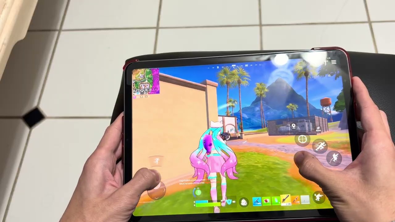 Fortnite Mobile gameplay on my iPad Pro m1 11 inch 2021 blitz Royale Plus handcam 