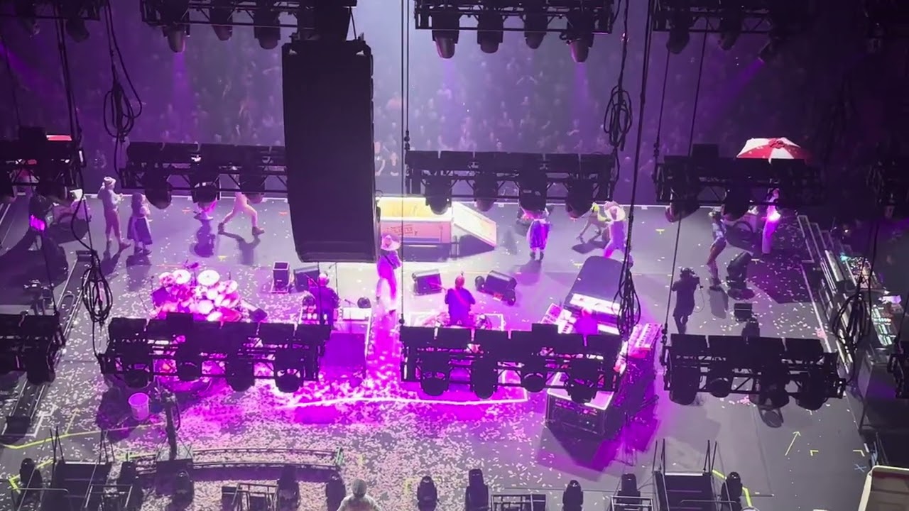 Phish New Year’s Eve 12/31/25 clip 2