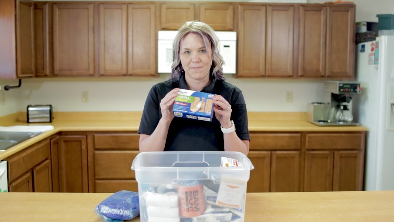 What to keep in a home first aid kit