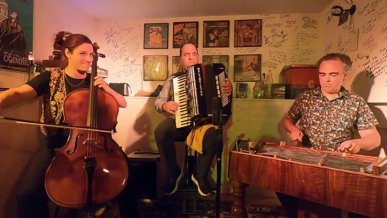 Lume Lume / Sergiu Popa trio