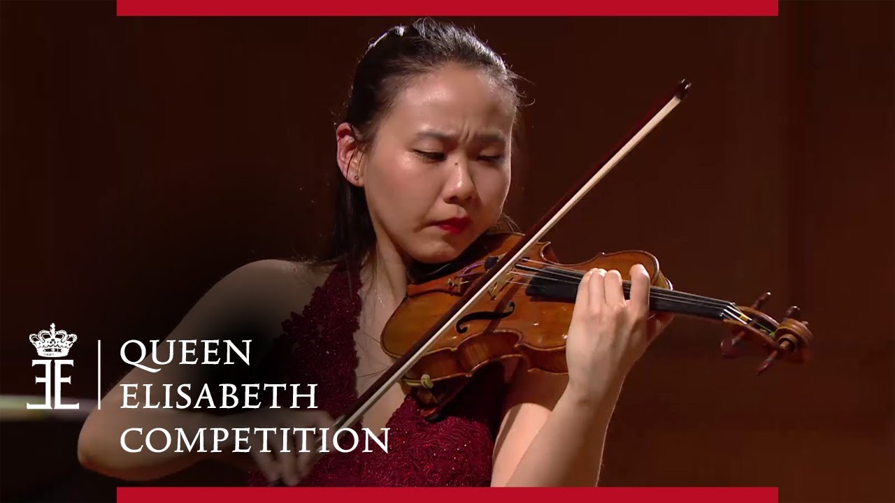 Tchaikovsky Violin Concerto in D major op. 35 | Stella Chen - Queen Elisabeth Competition 2019