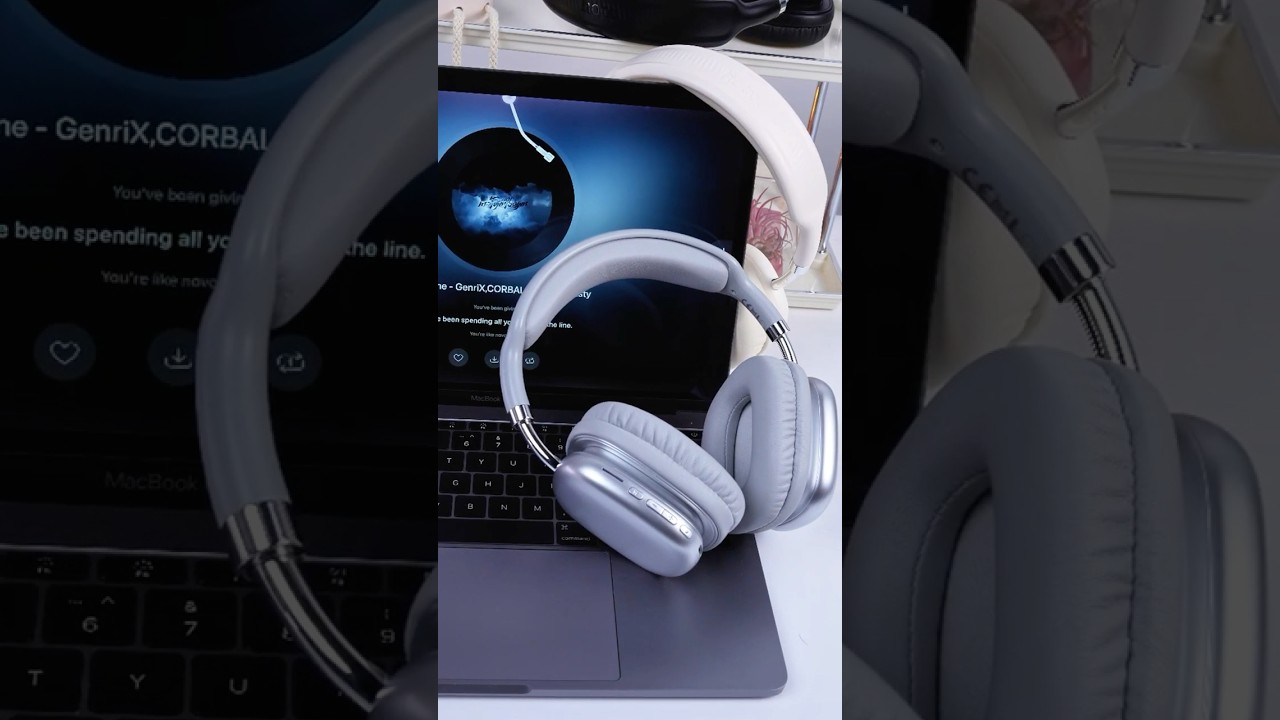 HOCO W52 Wireless Bluetooth Headphones | Comfortable Over-Ear Design & Deep Bass Sound