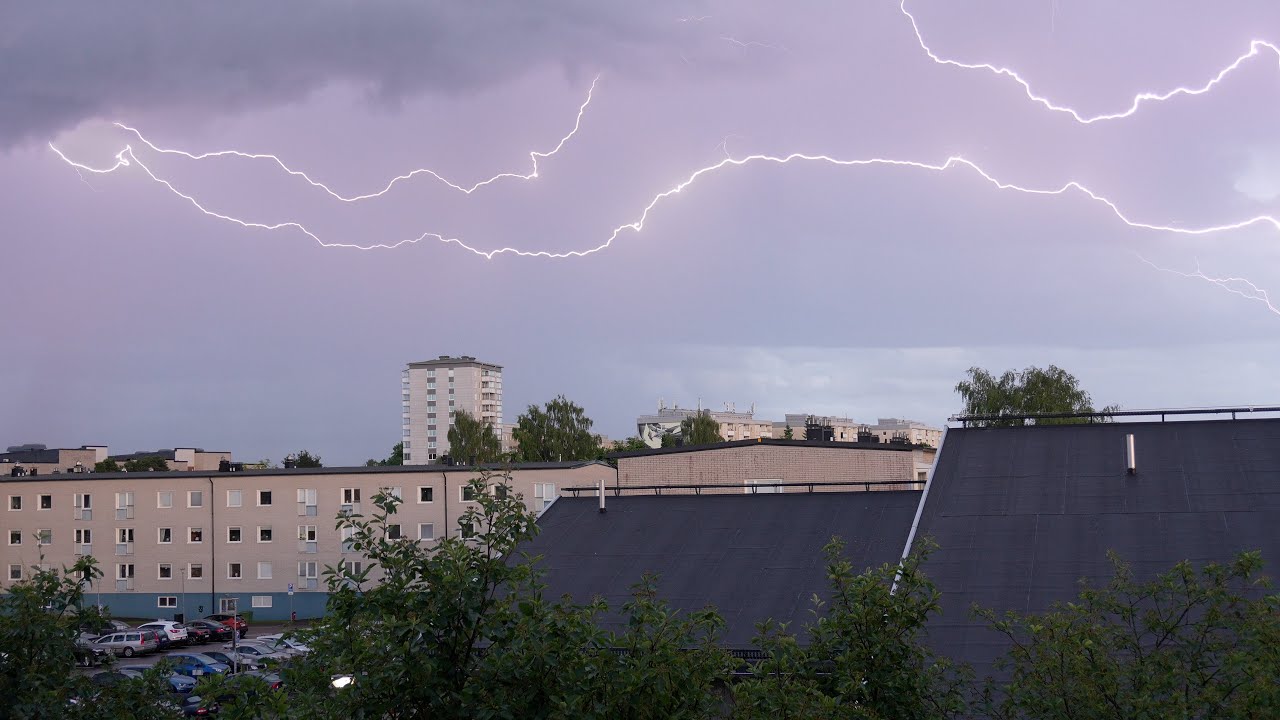 Åska i Karlstad 18 juni 2025