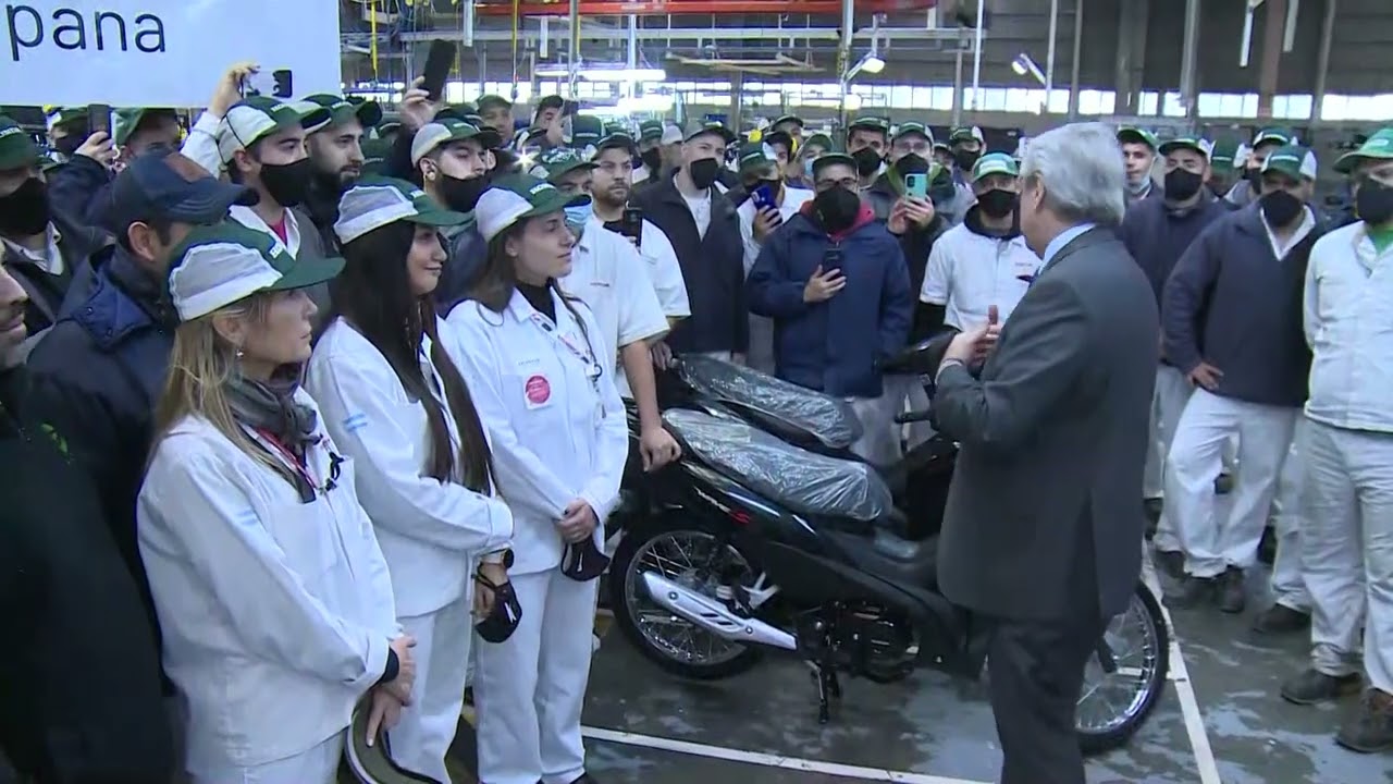 El presidente visitó la planta de Honda Argentina que alcanzará la producción de 1.200.000 motos