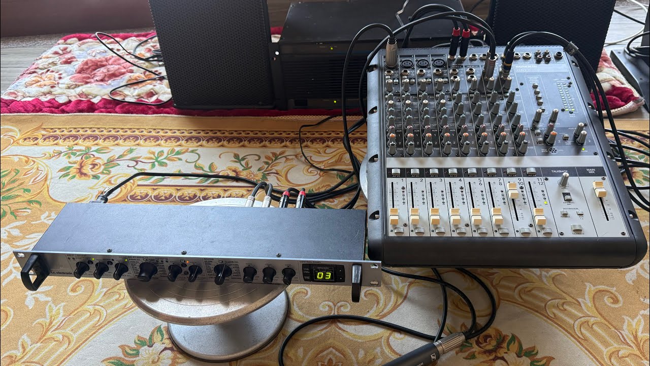 Mixer bãi Mỹ mackie Onyx 1220 ghép effect Tc electronic M350