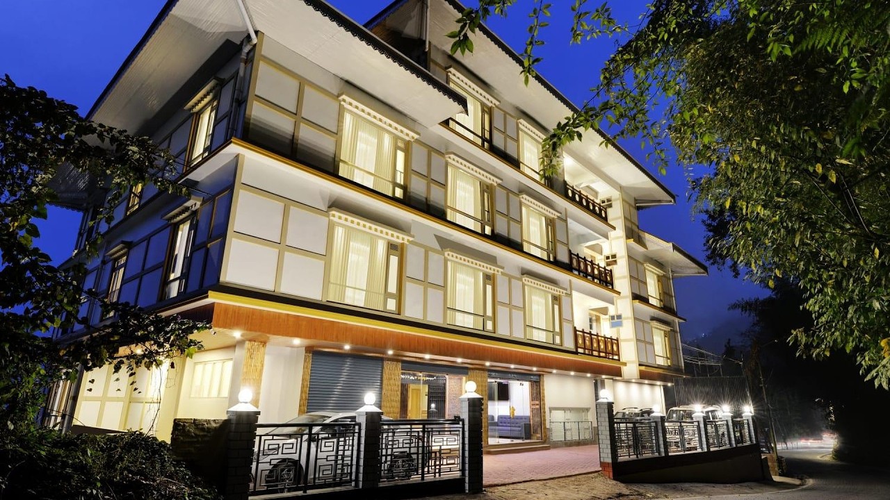Yashshree Sikkim Blossom - 600m From Mg Marg | Gangtok, India | Hotel Review 🏨