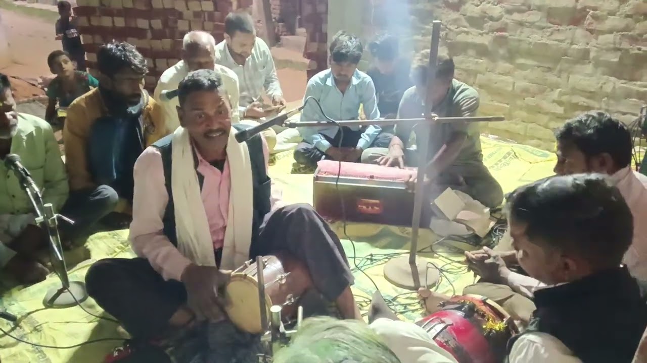 बाज रही पेजामिया छमा छम (फाग) भजन गाने वाले राममिलन साहेब 