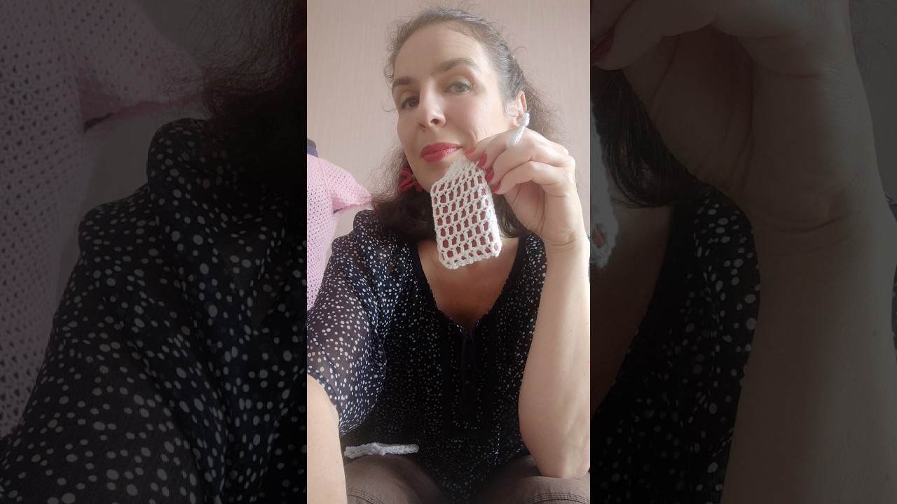 Marre du savon qui baigne dans le porte-savon ? Ce tuto est pour toi !! Pochon à savon au crochet.