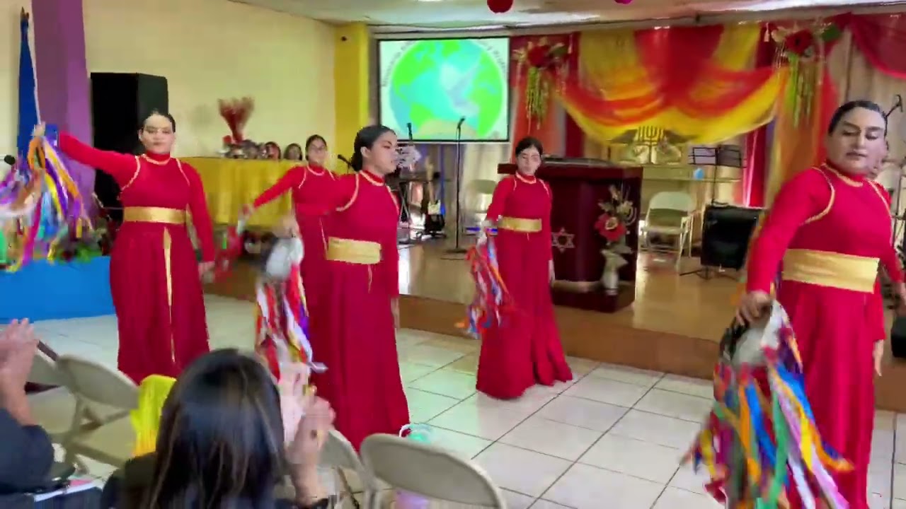 Danza Aleluyemos~Ebenezer Honduras