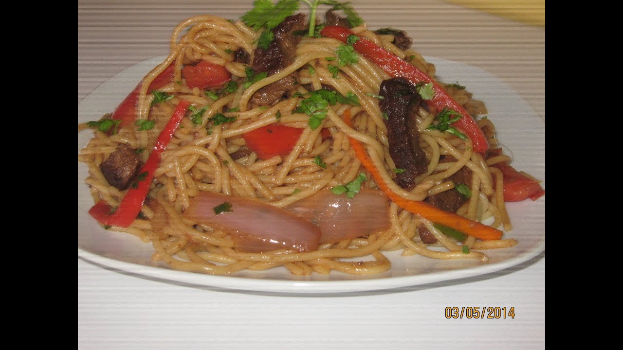 TALLARÍN SALTADO CRIOLLO