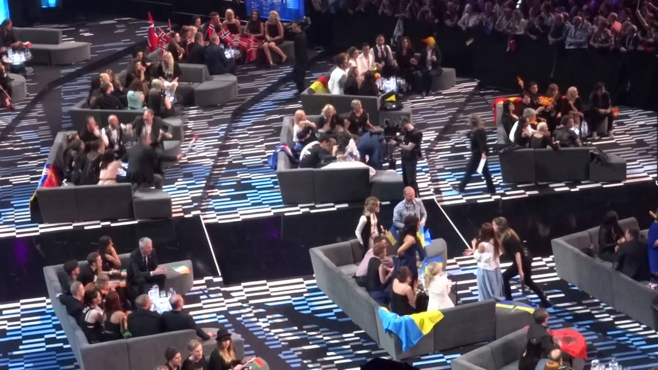 Voting and Green room | Eurovision Song Contest 2016, semifinal 2