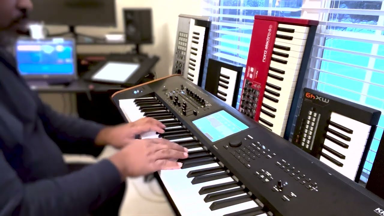 David Booker plays “Let It Snow” by Boyz II Men  - Solo Piano Cover on the Korg Kronos