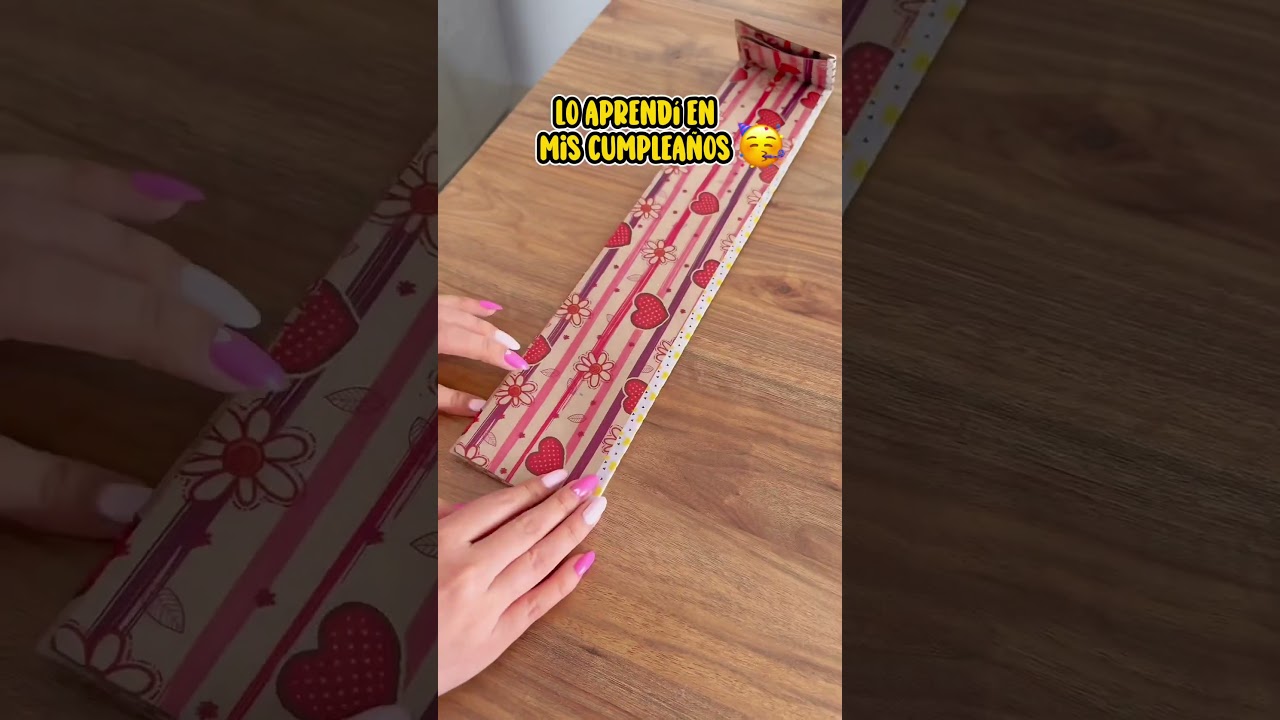 Una idea facil&iacute;sima para envolver tus regalos, te gusta? 🤗 #tips #tipshogar #lifehacks #ideas #home