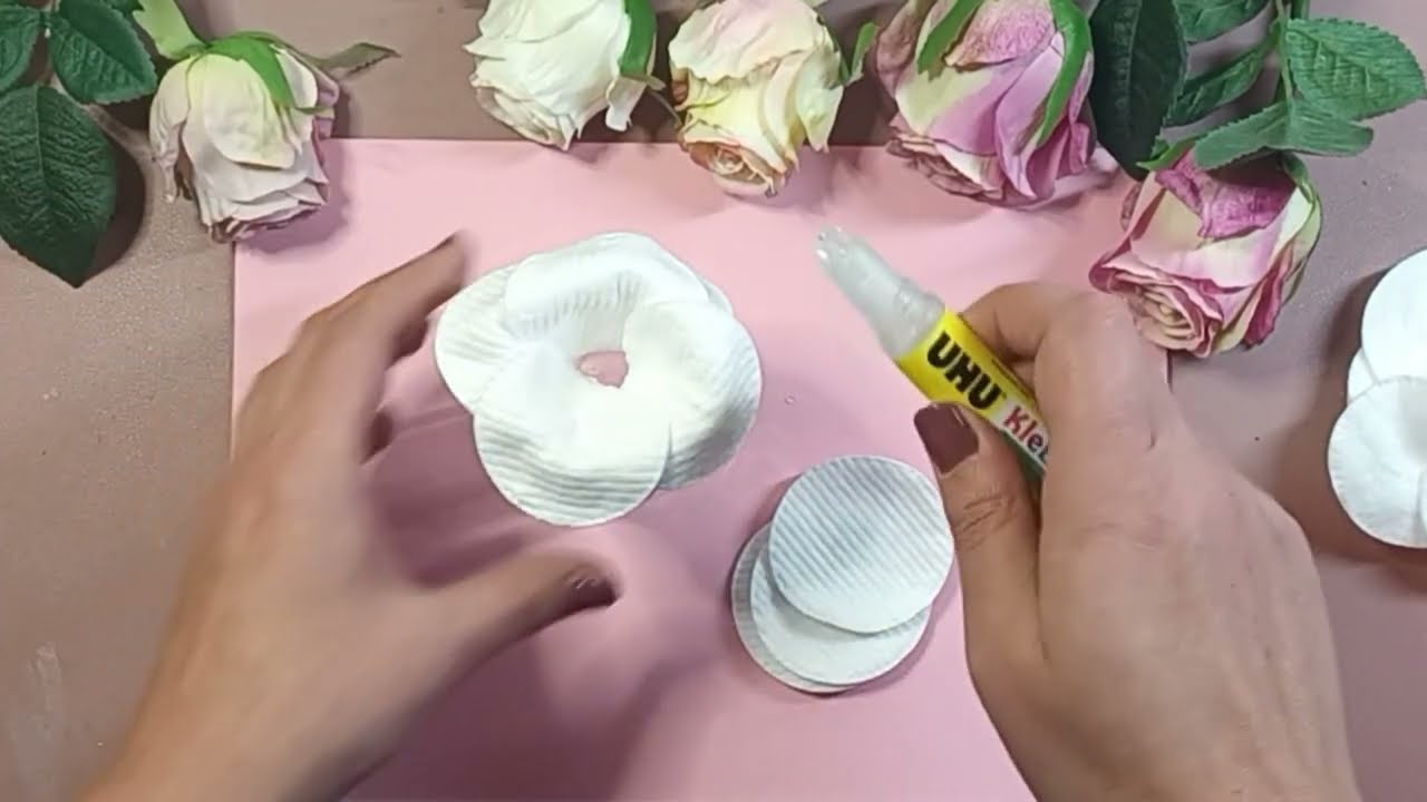 Neue DIY Idee. Rose mit Wattepads basteln. geht esay und schnell