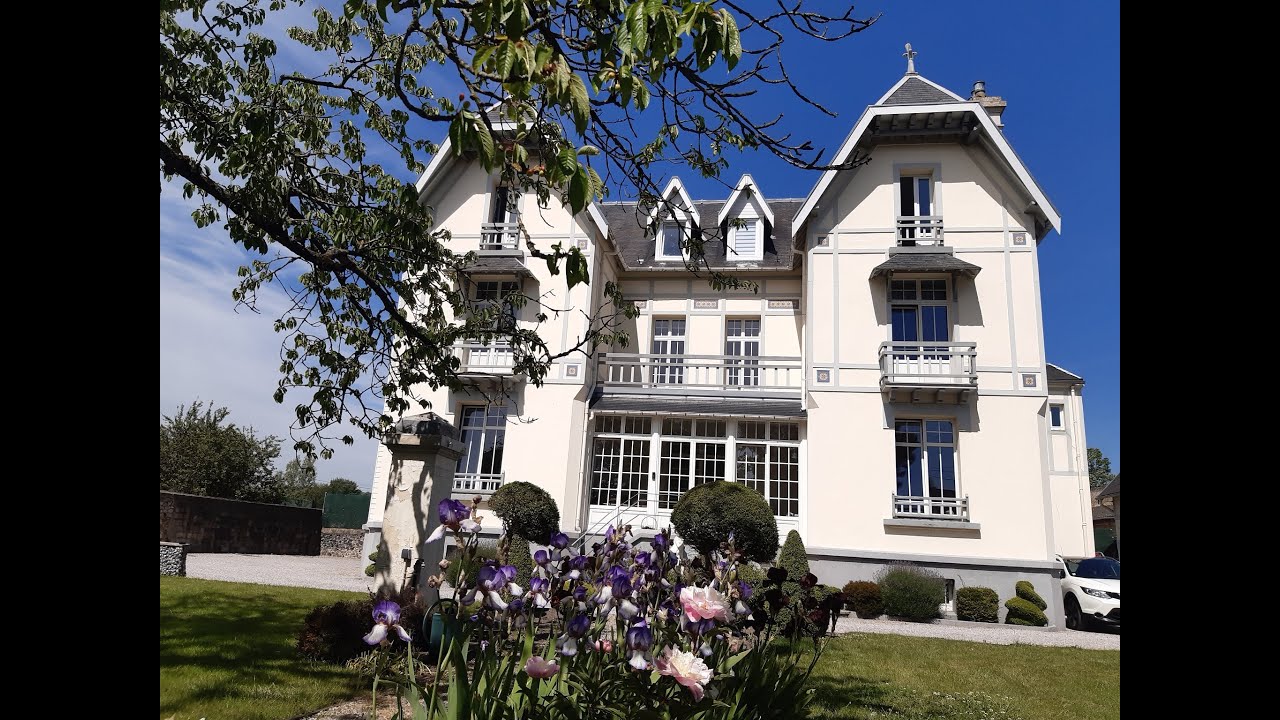 Chambres d'h&ocirc;tes La Roseraie