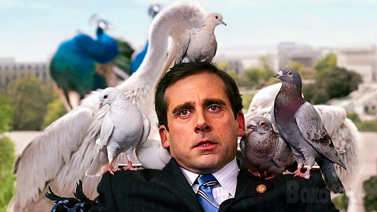 Steve Carell trae animales a la oficina | Regreso del todopoderoso | Clip en Español